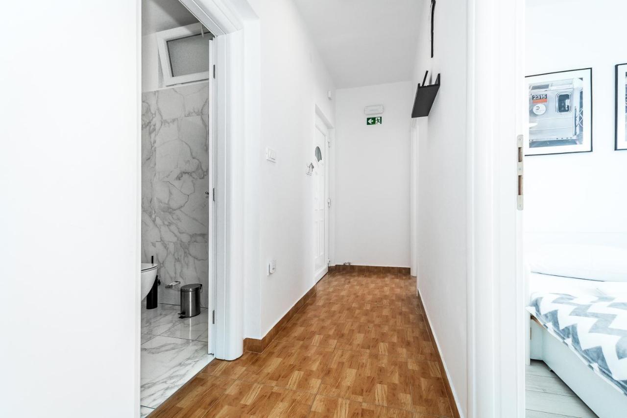 Apartments Tanya 希贝尼克 外观 照片