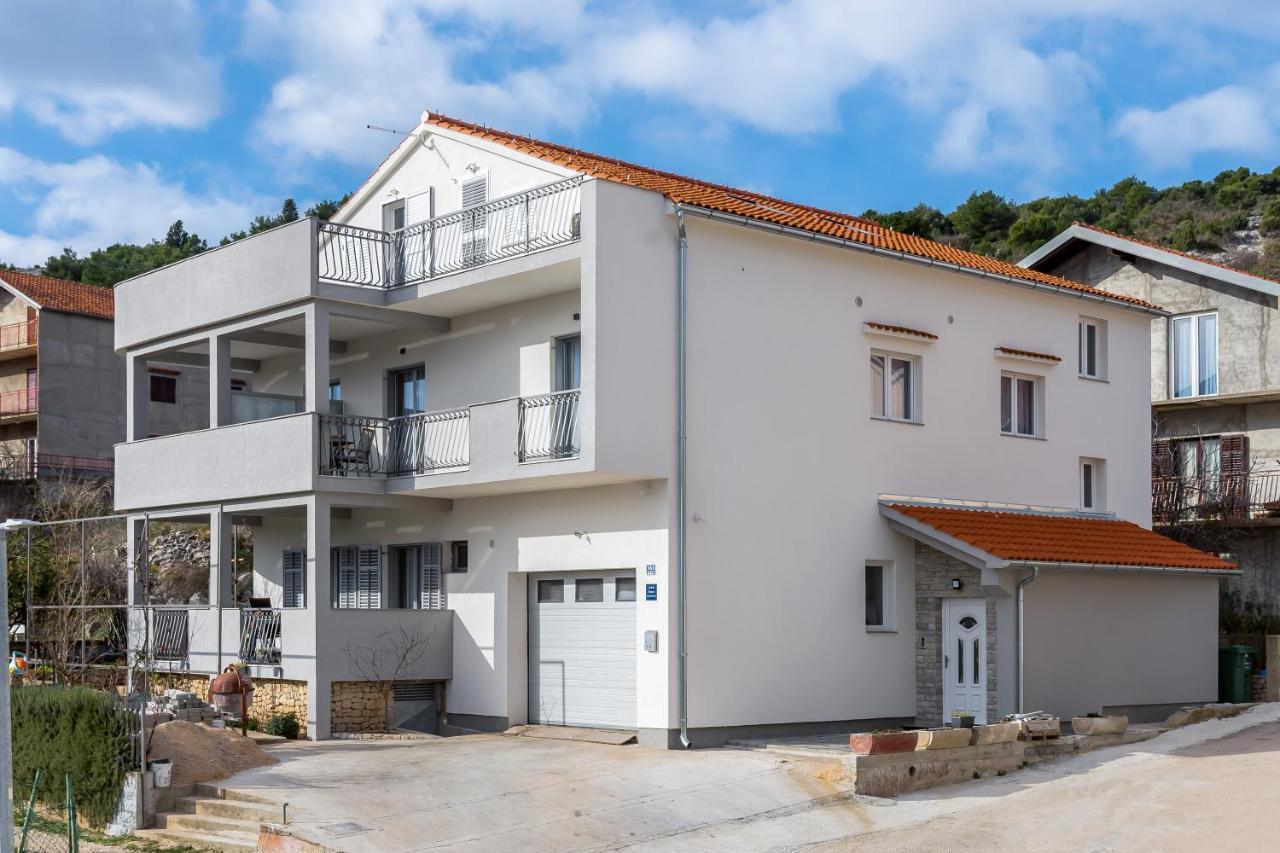 Apartments Tanya 希贝尼克 外观 照片